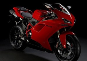 Ducati 848 Evo 2010  — шедевр на дороге: Ducati, новинки, обзор моделей мототехники
