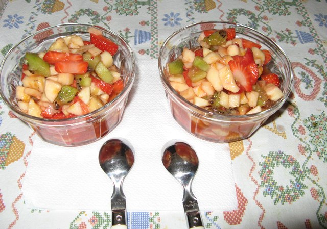 fruktovyj-salat-фруктовый_салат