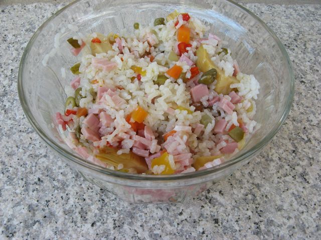 salat_s_risom-салат-с-рисом